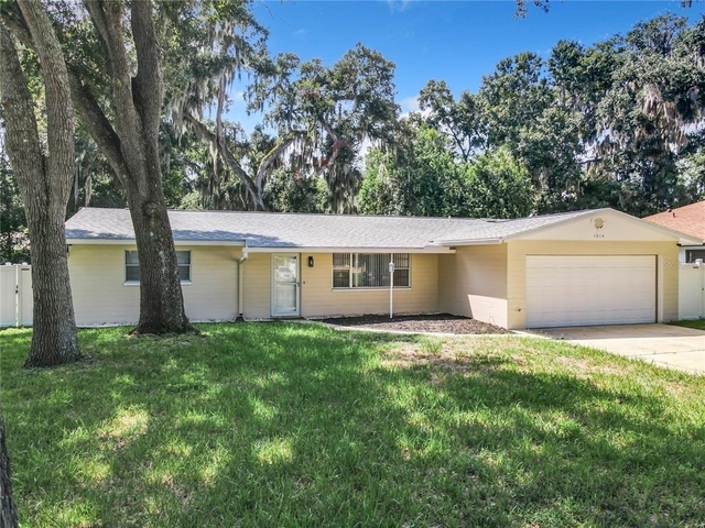 1014 Indian Oaks E - Photo 1