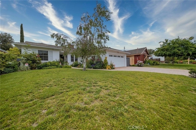 16544 Greenleaf Street - Photo 1