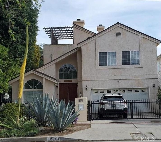 12944 Woodbridge Street - Photo 1