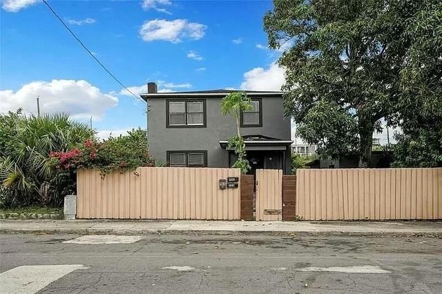 904 4th Street - Photo 1