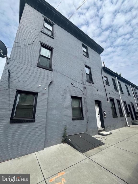 119 W Susquehanna Avenue - Photo 1