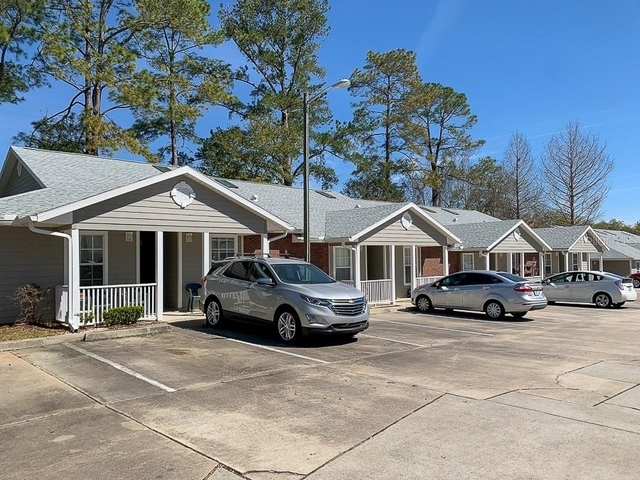 4014 Sw 26th Drive - Photo 1