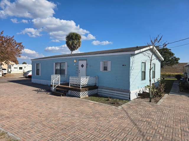 210 Us Highway 441 Se - Photo 1