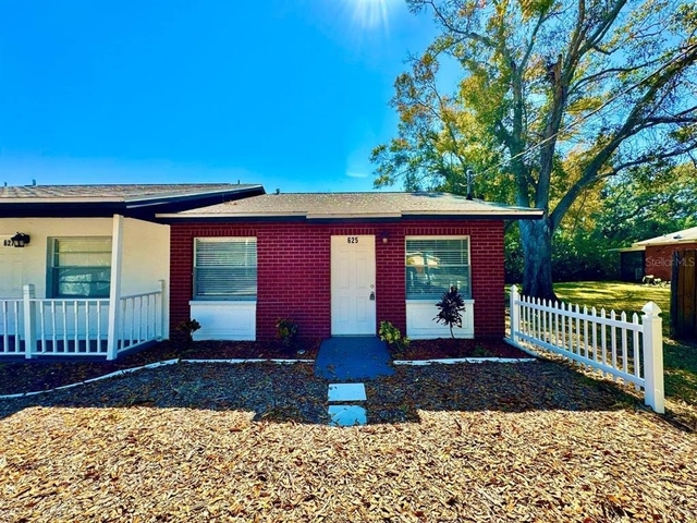 625 Wildwood Way - Photo 1