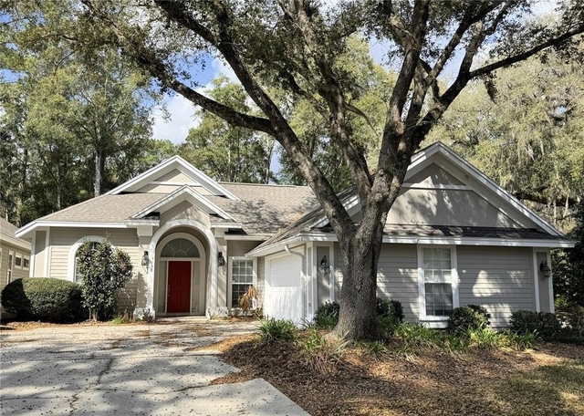 4404 Sw 91st Drive - Photo 1