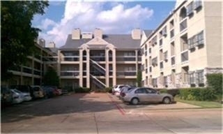 4800 W Lovers Lane - Photo 1