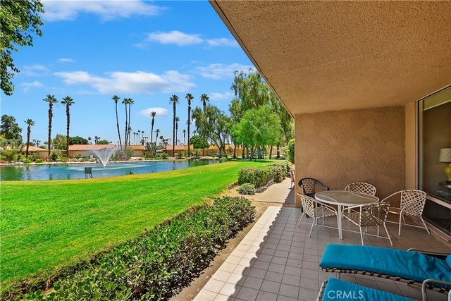 8 Valencia Drive - Photo 1