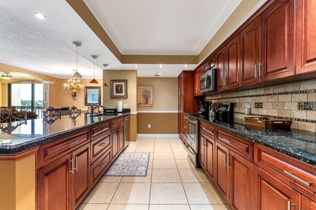 1915 Lavers Circle - Photo 1