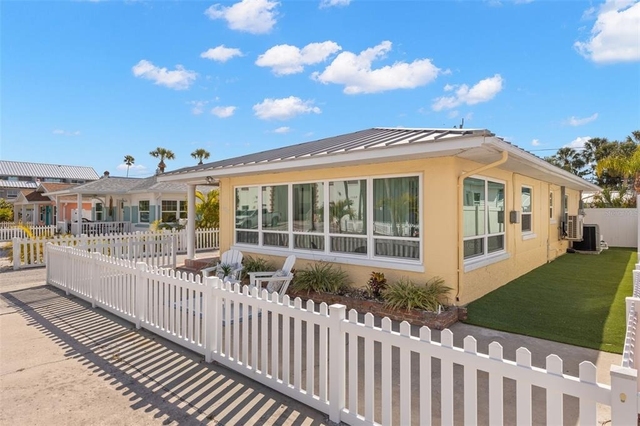 108 11th Avenue - Photo 1