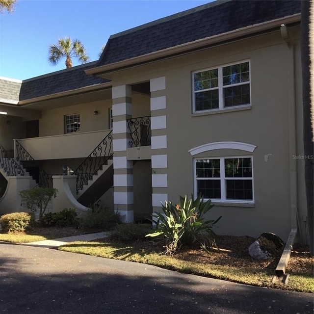 44 Country Club Drive - Photo 1