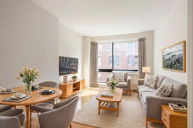 537 West 27th Street - Photo 1