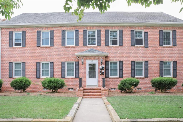 1109 N Chestnut Street N - Photo 1