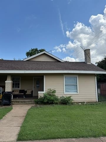 3300 Avenue H - Photo 1