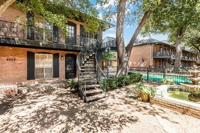 6015 E University Boulevard E - Photo 1
