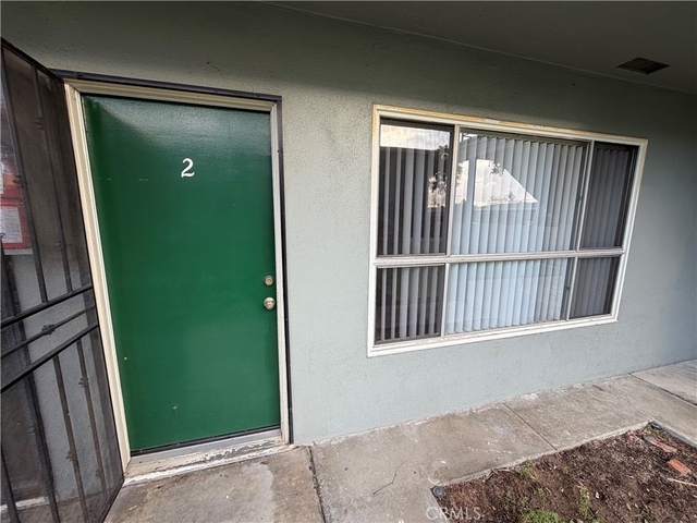 2227 E Westport - Photo 1