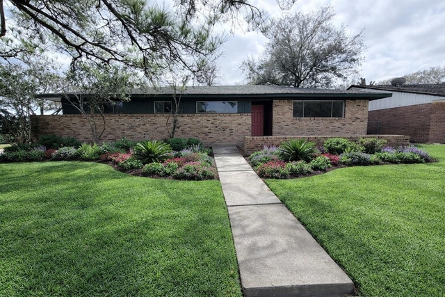 4103 Goulburn Drive - Photo 1