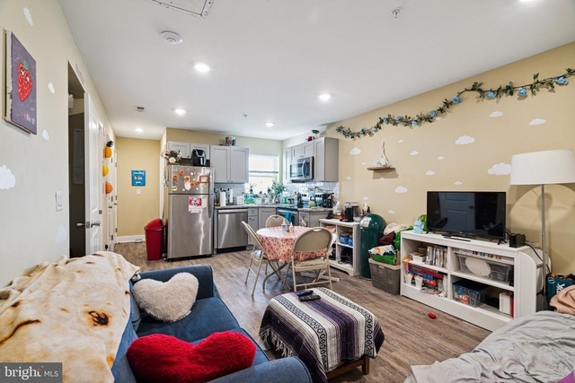 2214 N Camac Street - Photo 1