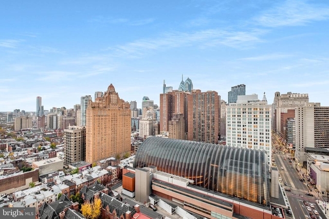 400 S Broad Street - Photo 1