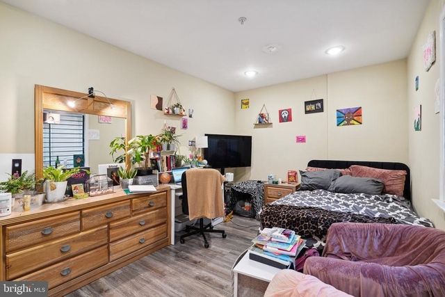1611 N 17th Street - Photo 1