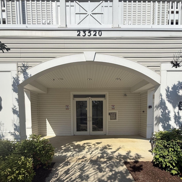 23520 F D R Boulevard - Photo 1