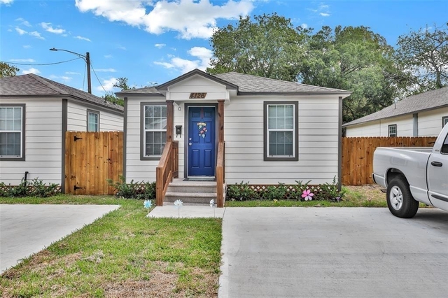 4126 Sayers Street - Photo 1