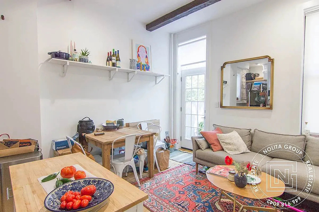 195 Wyckoff Avenue - Photo 1