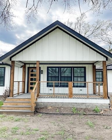 3211 N Central - Photo 1