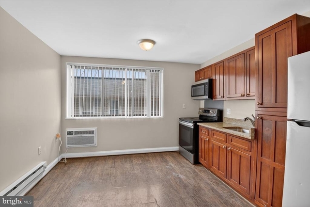 4430 Martin Luther King Jr Ave - Photo 1