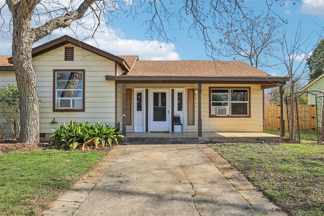 620 Barbara Dr - Photo 1