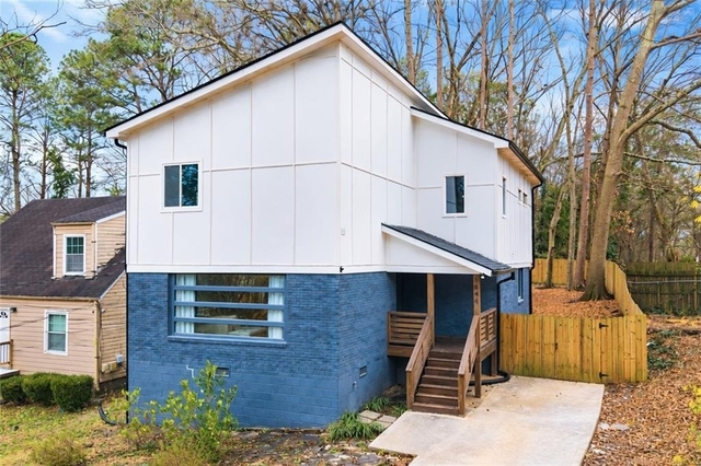 1846 Rogers Avenue Sw - Photo 1