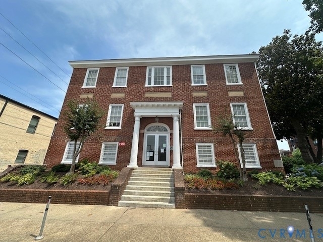1144 W Grace Street - Photo 1