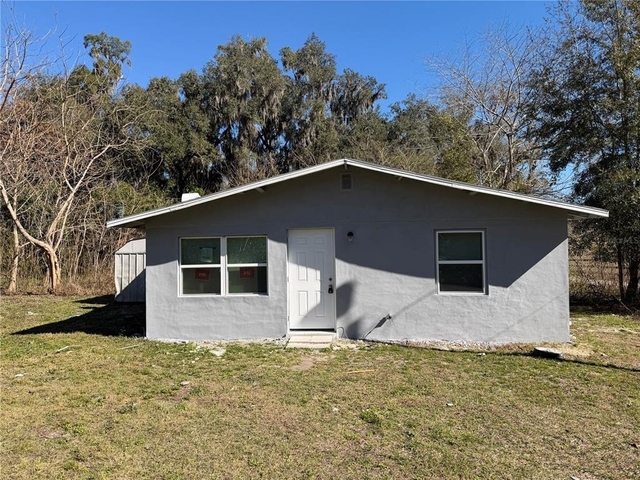 12599 Nw 38th Avenue - Photo 1
