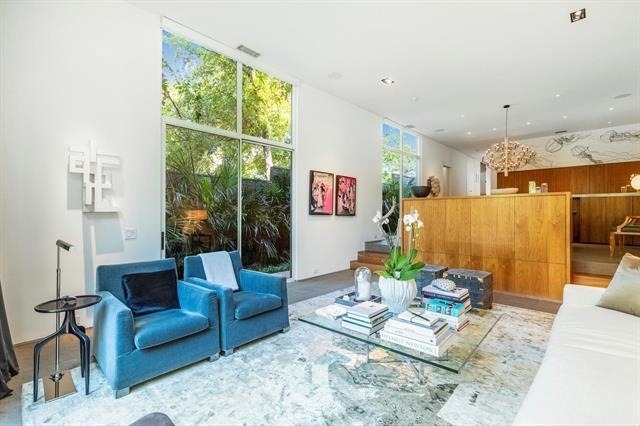 2845 Lee Street - Photo 1