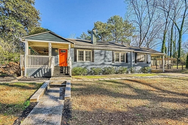 1770 Springview Road Nw - Photo 1