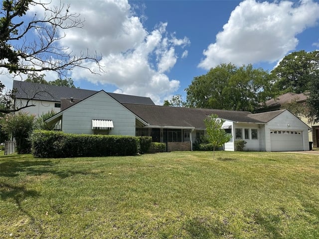903 Lamonte Lane - Photo 1