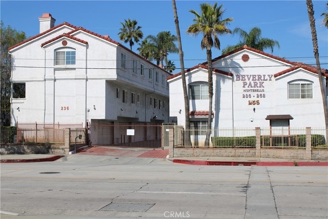 260 E Beverly Boulevard - Photo 1