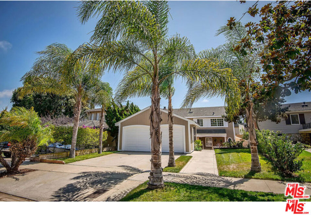7830 W 83rd Street - Photo 1