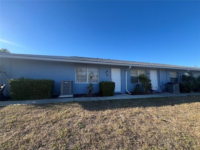 810 Kings Court - Photo 1