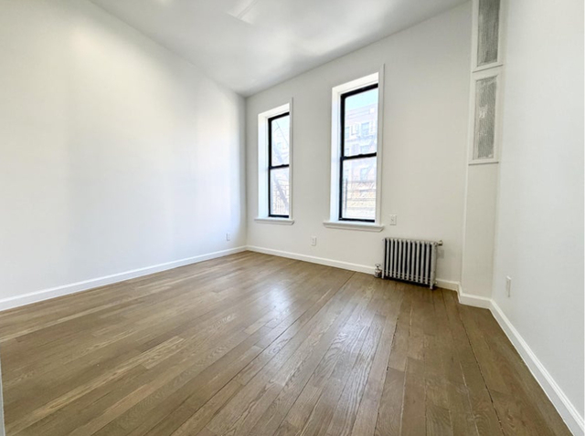 660 west 180 - Photo 1