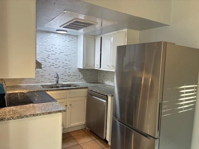 425 S Oak Street - Photo 1