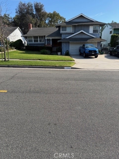 1502 Mariposa - Photo 1