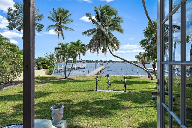 122 S Lake Drive - Photo 1
