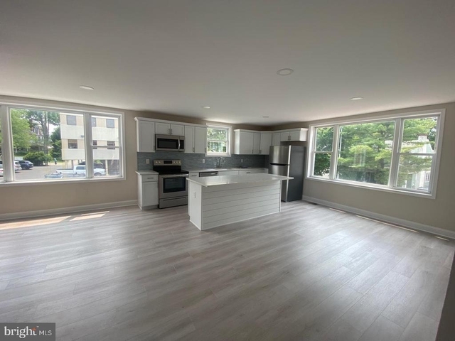 1207 County Line Road - Photo 1