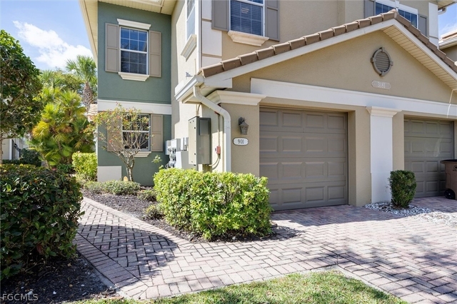 3181 Cottonwood Bend - Photo 1