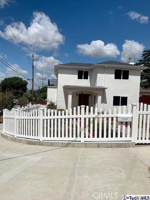 10303 Pinyon Avenue - Photo 1