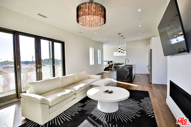 8505 Belford Avenue - Photo 1