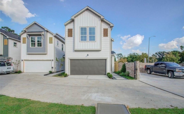 778 W Tidwell Road - Photo 1