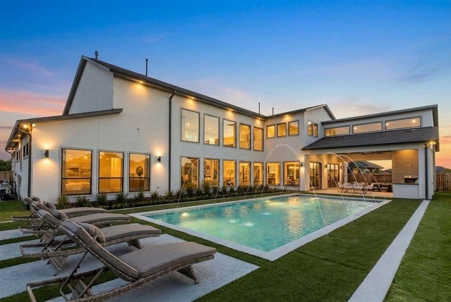 11502 Lago Bella Drive - Photo 1