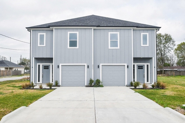 4401 Alvin - Photo 1