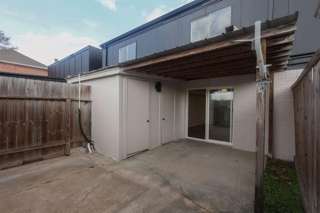 708 Staitti Street - Photo 1